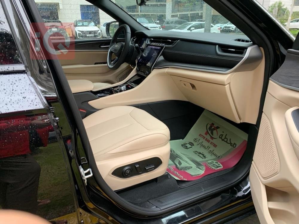 جيب جراند شيروكي